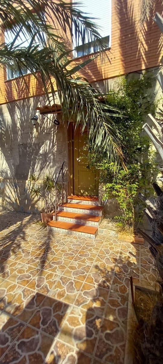 5 sypialnia Willa na sprzedaż w Torrevieja - 295 000 € (Ref: 9138749)