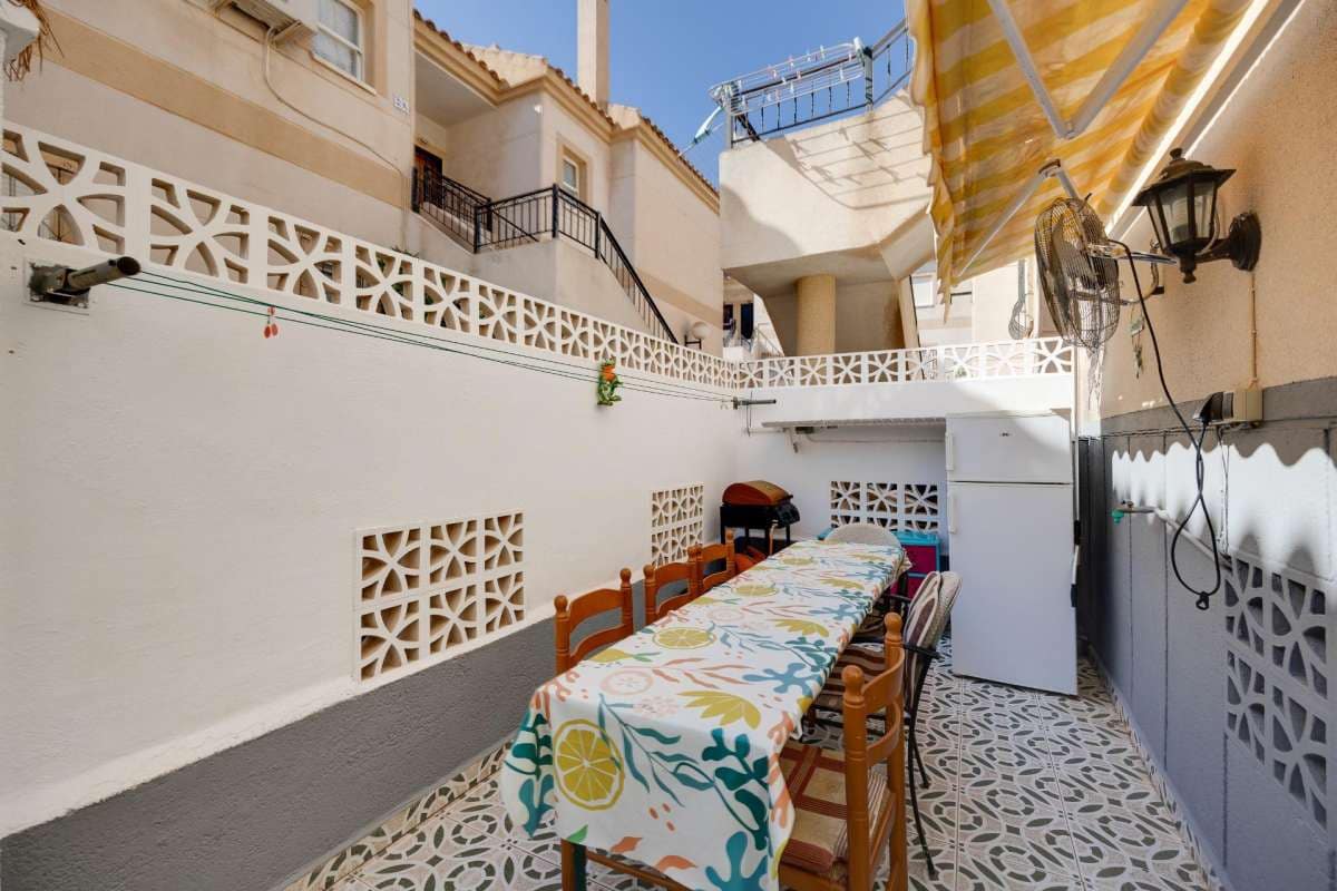 2 camera da letto Bungalow in vendita in Torrevieja - 127.560 € (Rif: 9142495)