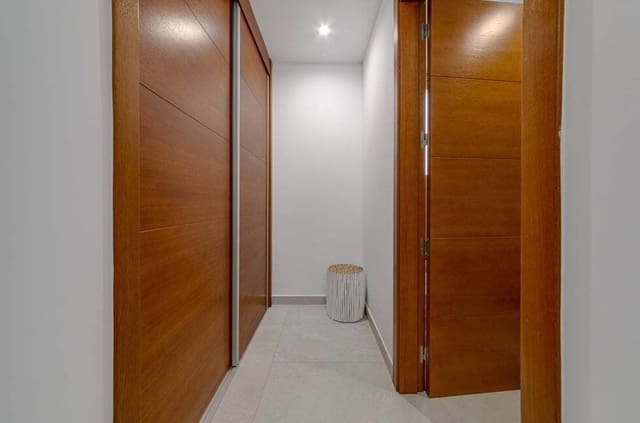 3 soverom Villa til salgs i El Raso, Guardamar del Segura - € 460 000 (Ref: 9144745)