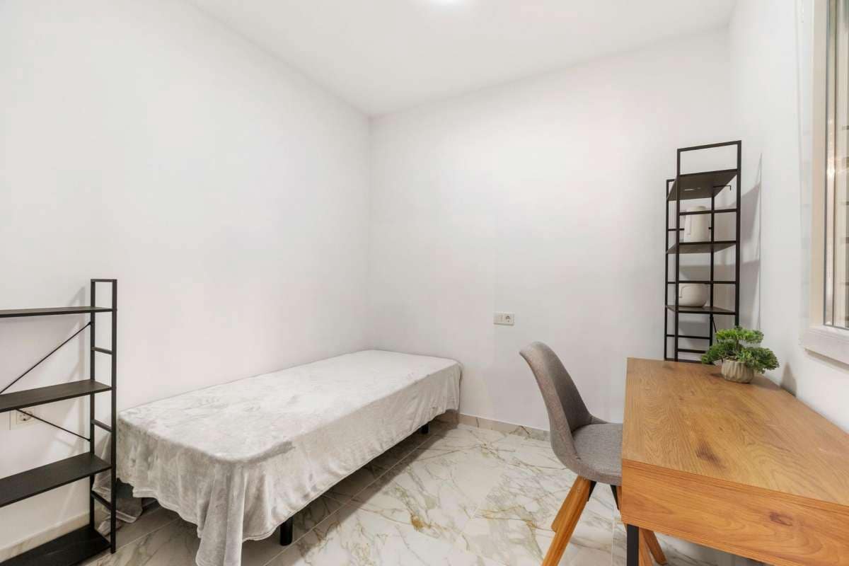 3 bedroom Villa for sale in Torrevieja - € 230,000 (Ref: 9144749)