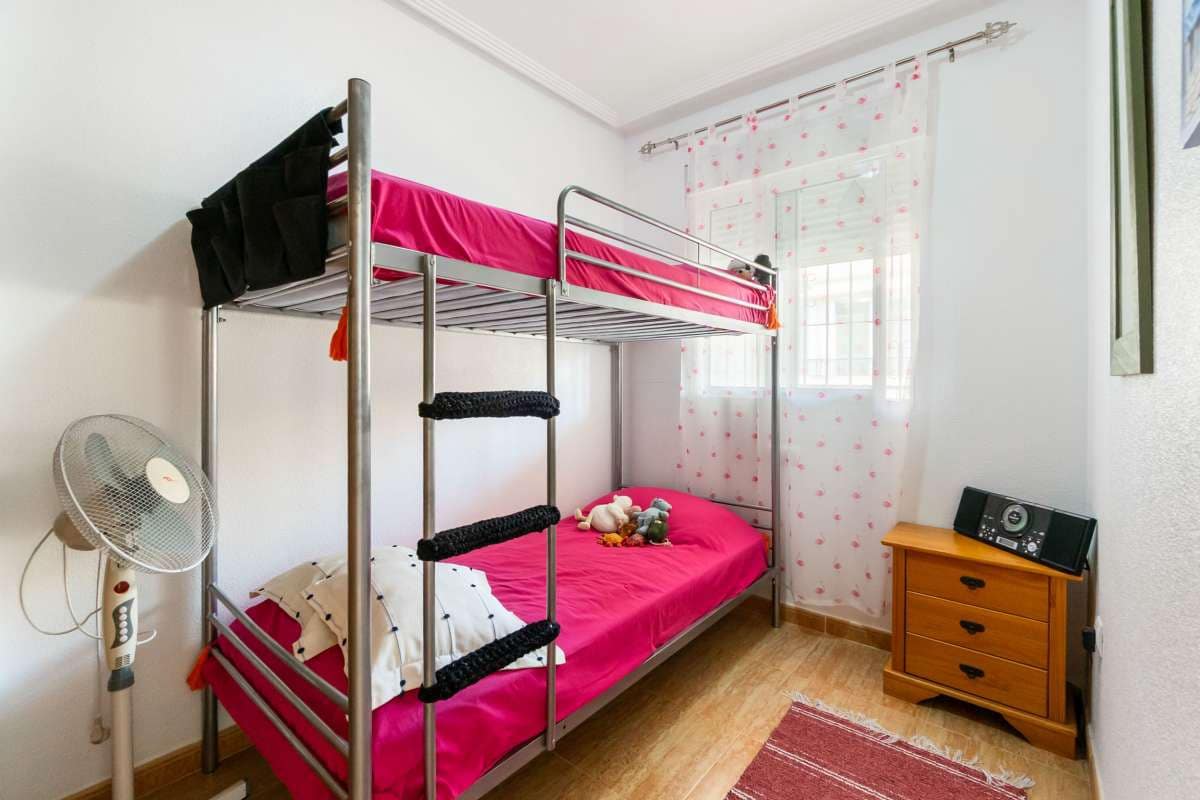 Apartamento de 2 habitaciones en Orihuela Costa en venta - 146.000 € (Ref: 9161890)