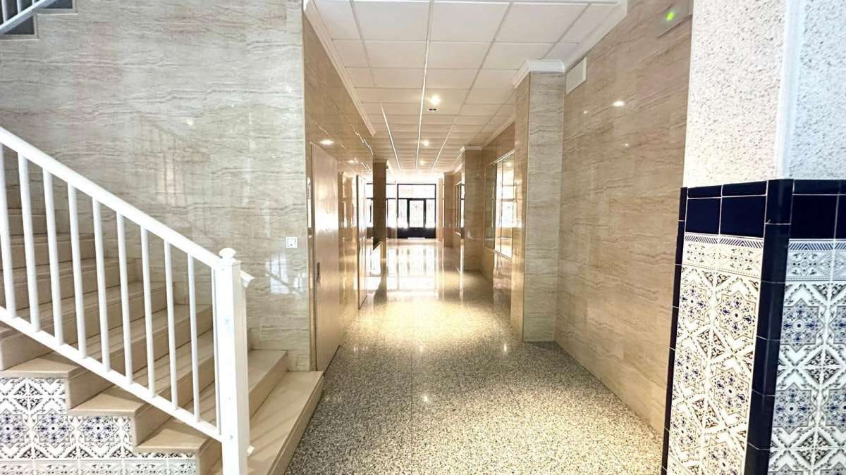 1 bedroom Apartment for sale in Torrevieja - € 189,900 (Ref: 9166668)