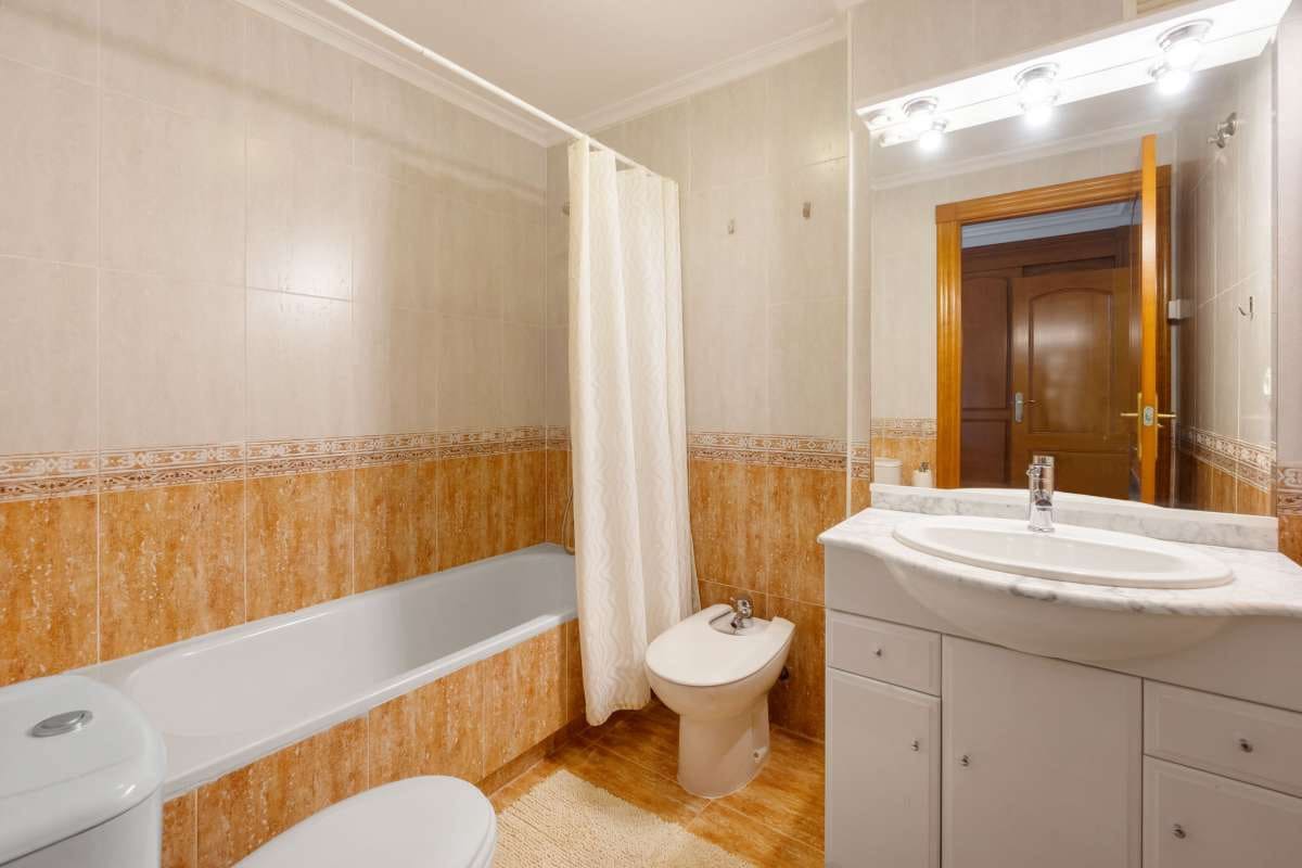 2 makuuhuone Huoneisto myytävänä paikassa La Manga del Mar Menor - 149 990 € (Ref: 9202030)