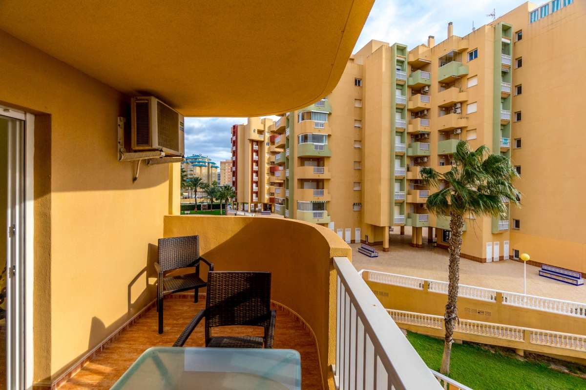 2 makuuhuone Huoneisto myytävänä paikassa La Manga del Mar Menor - 149 990 € (Ref: 9202030)