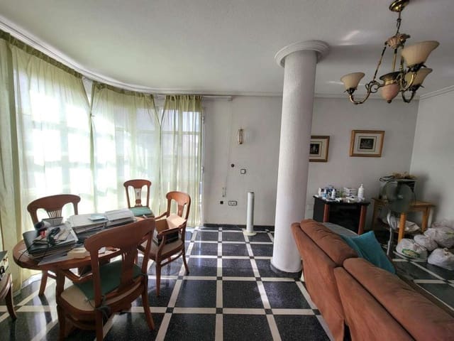 Apartamento de 3 habitaciones en Torrevieja en venta - 189.000 € (Ref: 9216804)