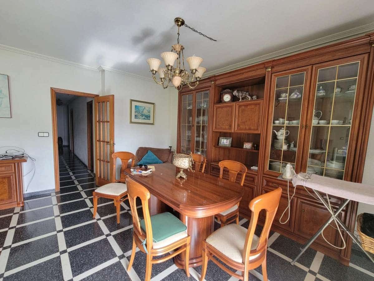 3 bedroom Apartment for sale in Torrevieja - € 189,000 (Ref: 9216804)