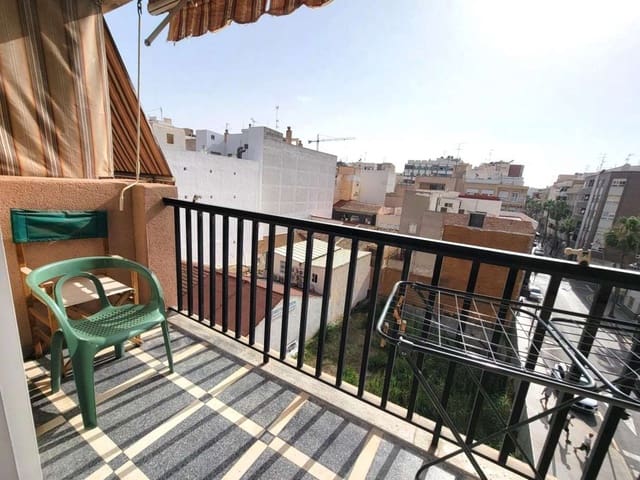 Apartamento de 3 habitaciones en Torrevieja en venta - 189.000 € (Ref: 9216804)