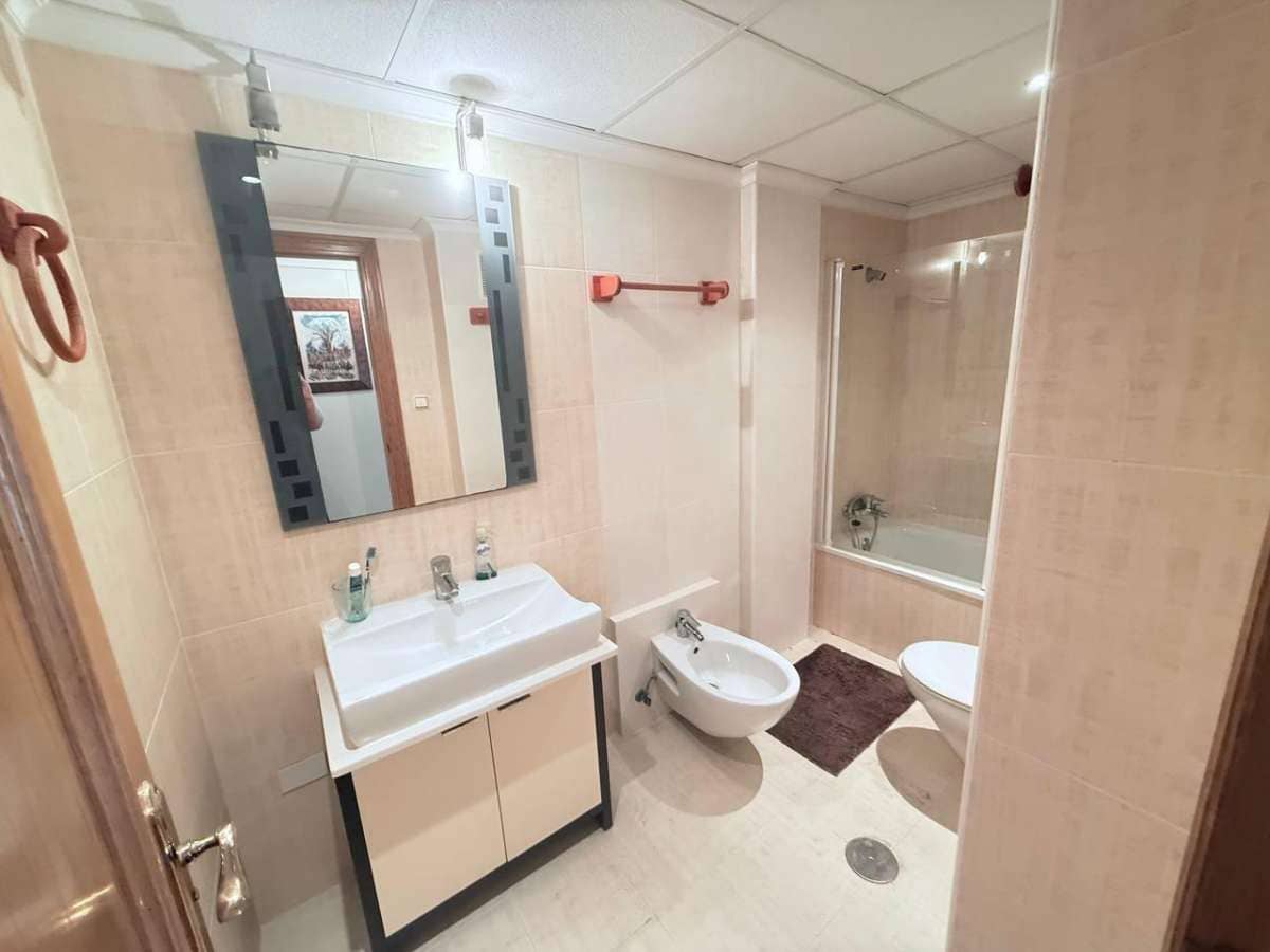 4 bedroom Apartment for sale in Orihuela Costa - € 299,900 (Ref: 9216806)