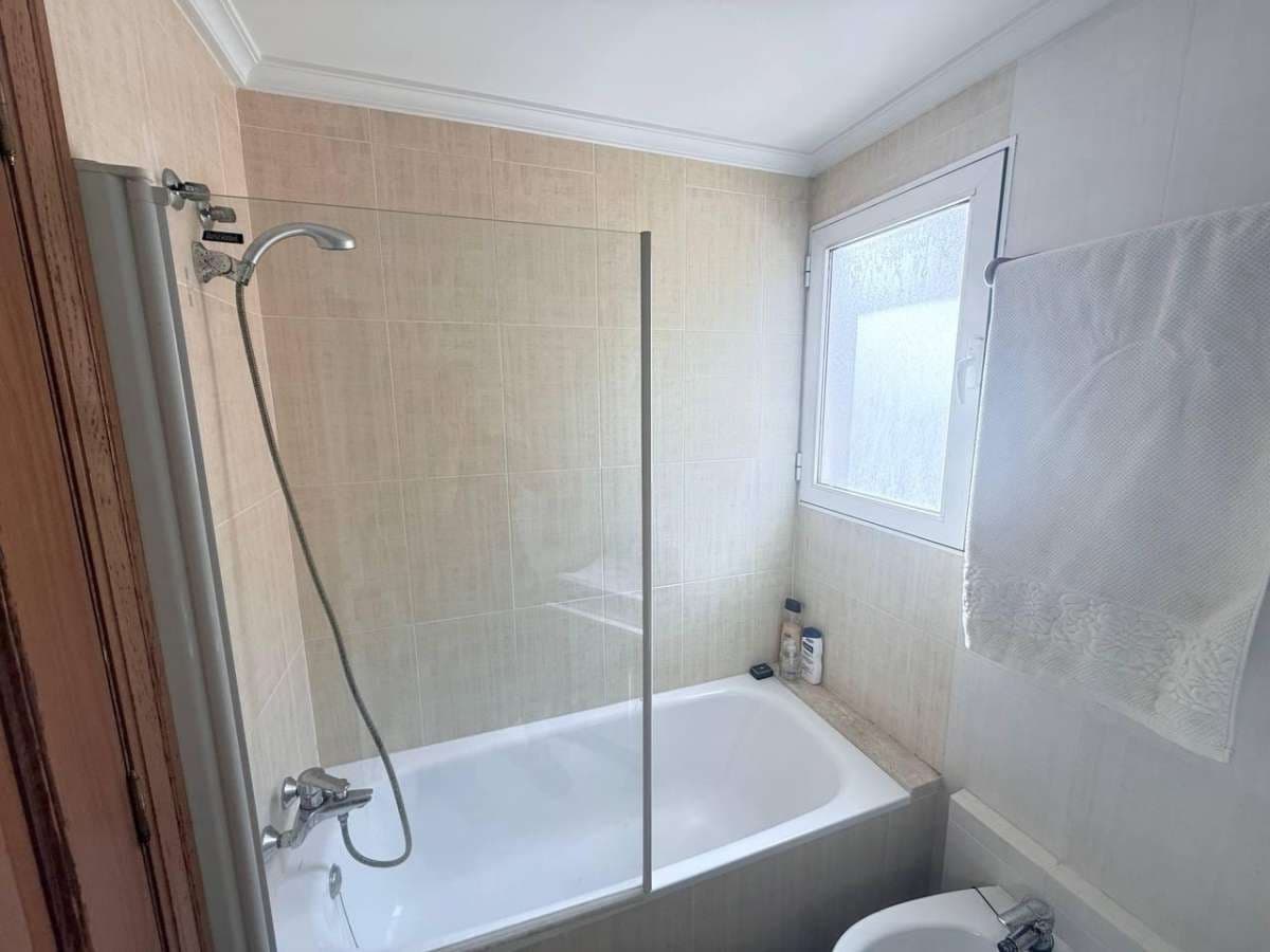 4 bedroom Apartment for sale in Orihuela Costa - € 299,900 (Ref: 9216806)