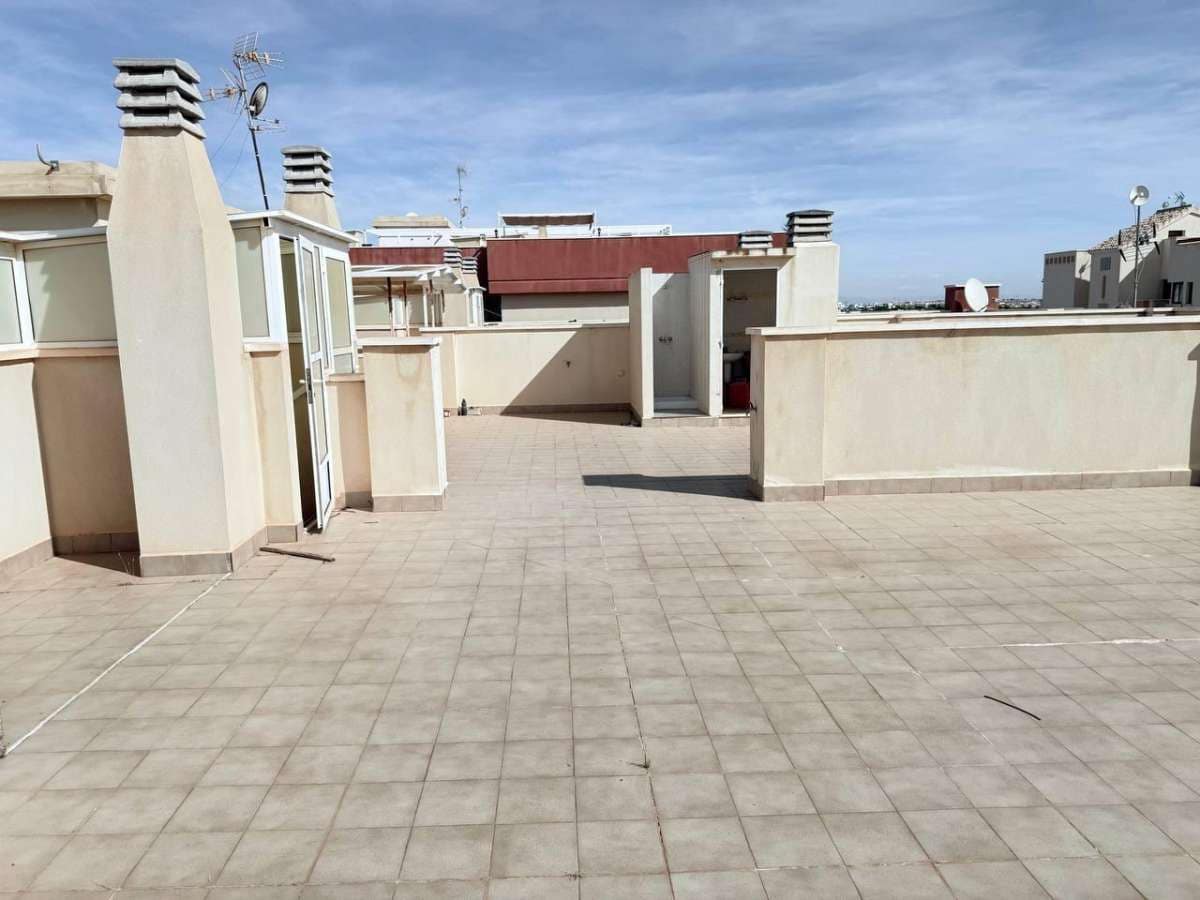 4 bedroom Apartment for sale in Orihuela Costa - € 299,900 (Ref: 9216806)