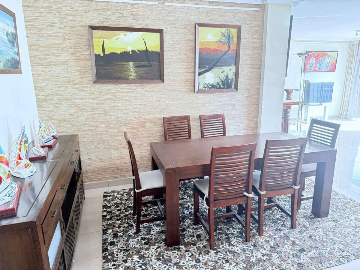 4 bedroom Apartment for sale in Orihuela Costa - € 299,900 (Ref: 9216806)