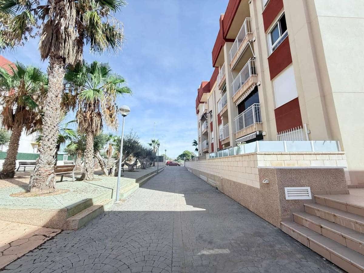 4 bedroom Apartment for sale in Orihuela Costa - € 299,900 (Ref: 9216806)