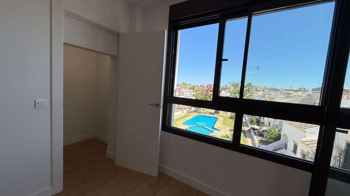 2 bedroom Apartment for sale in Orihuela - € 339,900 (Ref: 9216810)