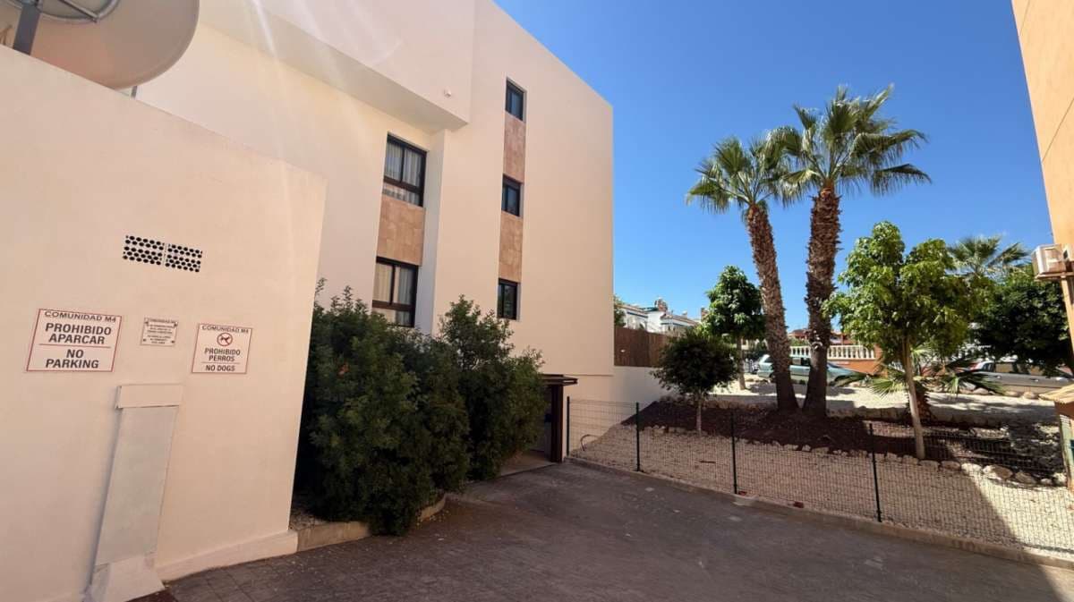 2 bedroom Apartment for sale in Orihuela - € 339,900 (Ref: 9216810)