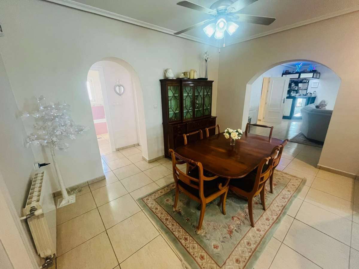 6 sovrum Villa till salu i Gea y Truyols - 569 950 € (Ref: 9216825)