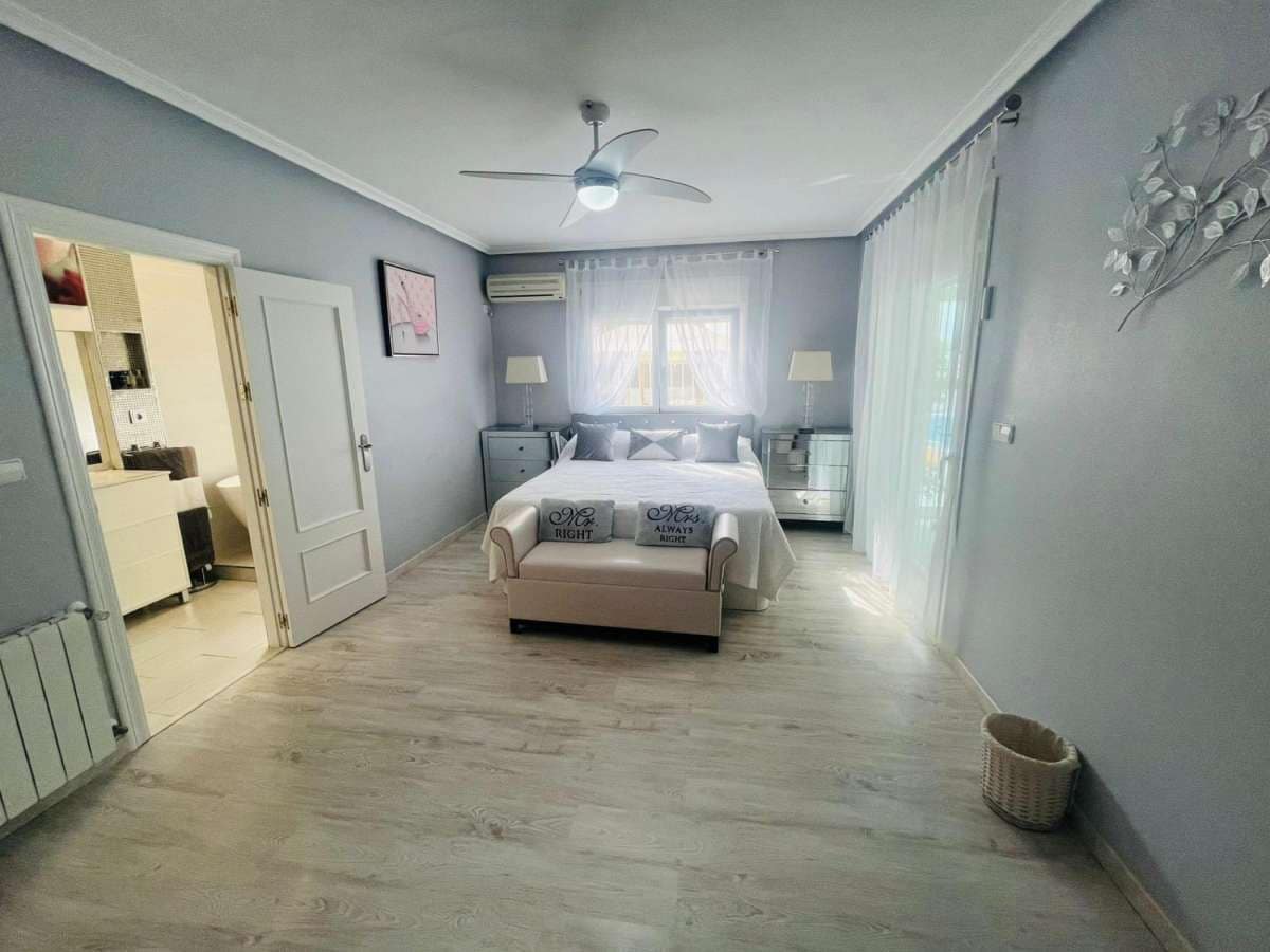 6 sovrum Villa till salu i Gea y Truyols - 569 950 € (Ref: 9216825)