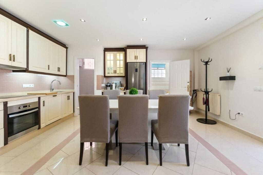 5 camera da letto Casa in vendita in Torrevieja - 399.000 € (Rif: 9216836)