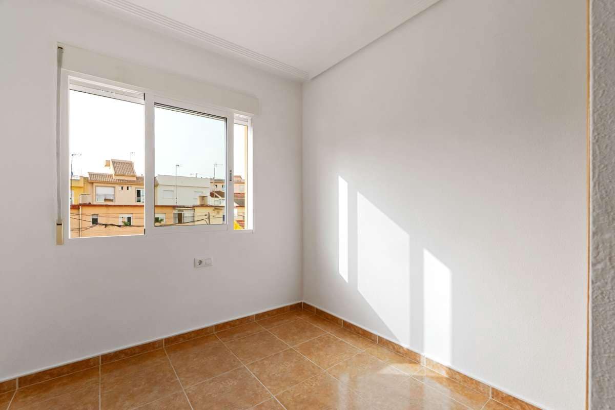 2 makuuhuone Huoneisto myytävänä paikassa Lo Pagan - 149 990 € (Ref: 9226007)