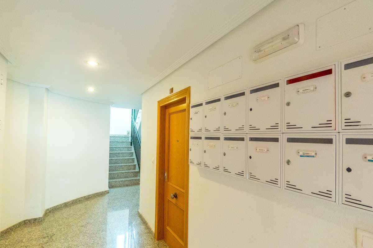 2 makuuhuone Huoneisto myytävänä paikassa Lo Pagan - 149 990 € (Ref: 9226007)