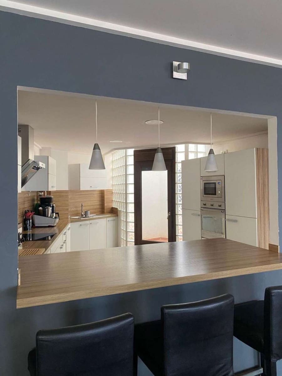 5 bedroom Villa for sale in Torrevieja - € 745,000 (Ref: 9228079)