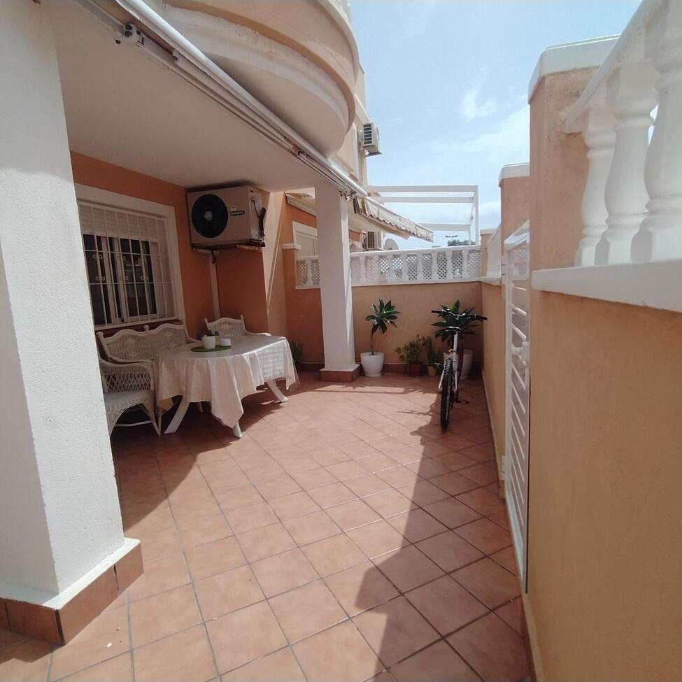 2 camera da letto Bungalow in vendita in Torrevieja - 159.900 € (Rif: 9228085)