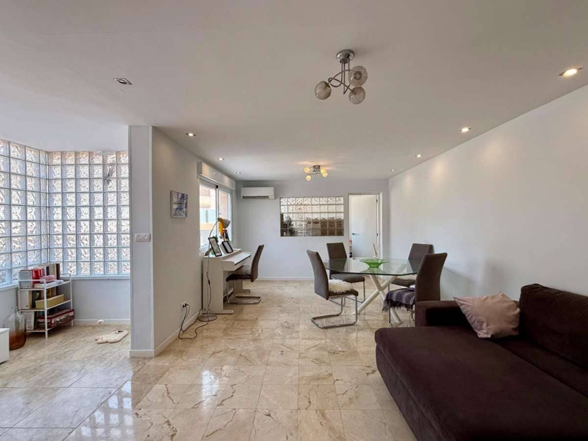 5 sypialnia Willa na sprzedaż w Torrevieja - 309 000 € (Ref: 9283577)