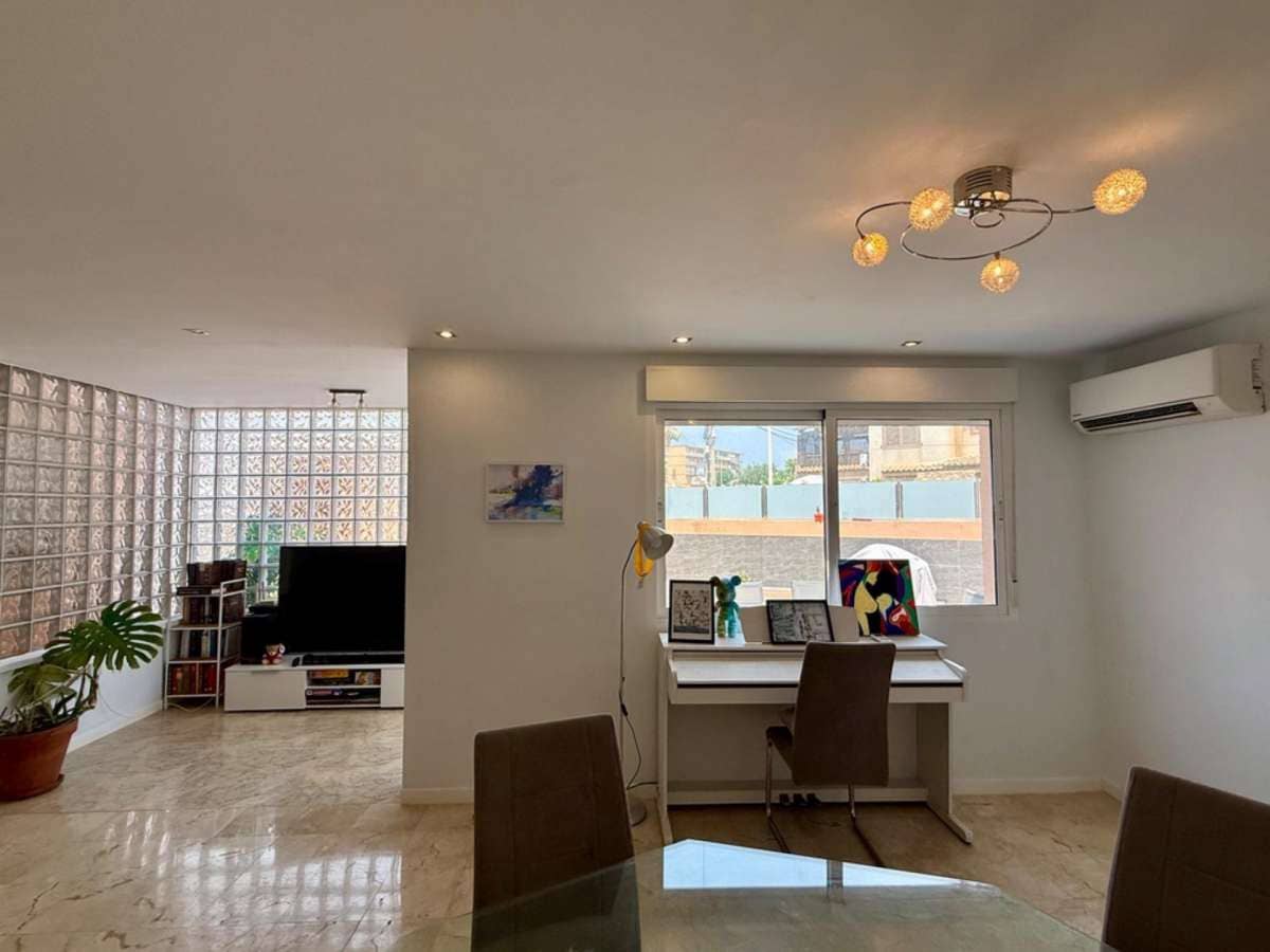 5 sypialnia Willa na sprzedaż w Torrevieja - 309 000 € (Ref: 9283577)