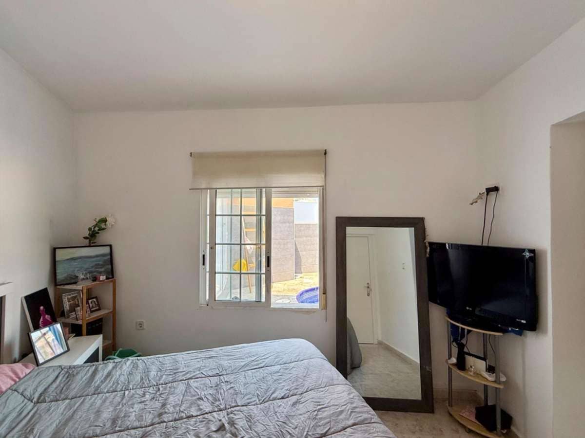 5 sypialnia Willa na sprzedaż w Torrevieja - 309 000 € (Ref: 9283577)