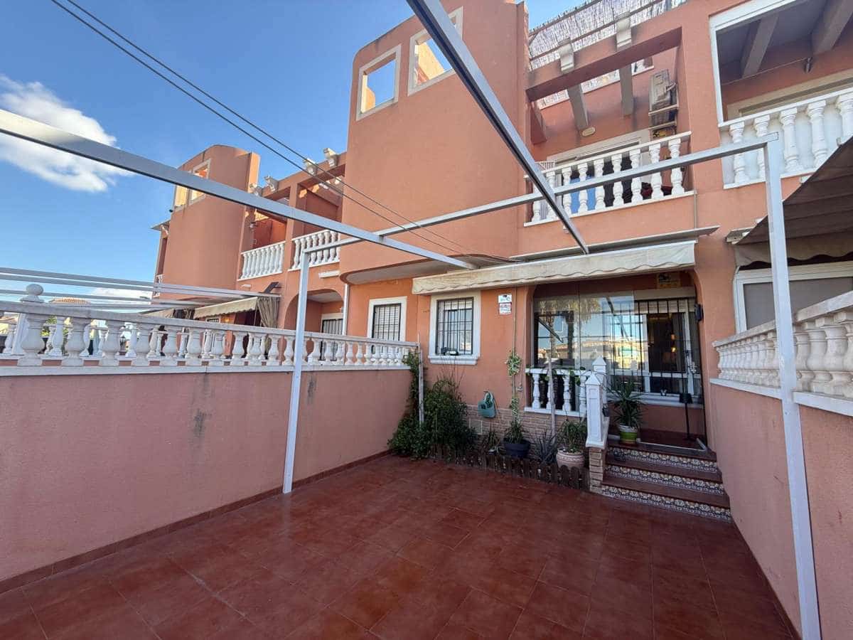 3 sovrum Hus till salu i Torrevieja - 215 000 € (Ref: 9283578)
