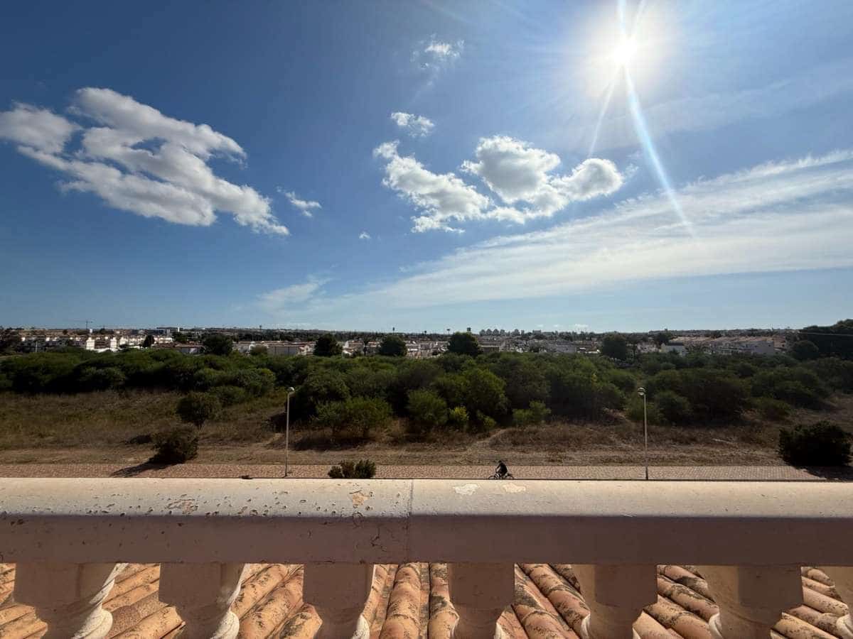 3 sovrum Hus till salu i Torrevieja - 215 000 € (Ref: 9283578)