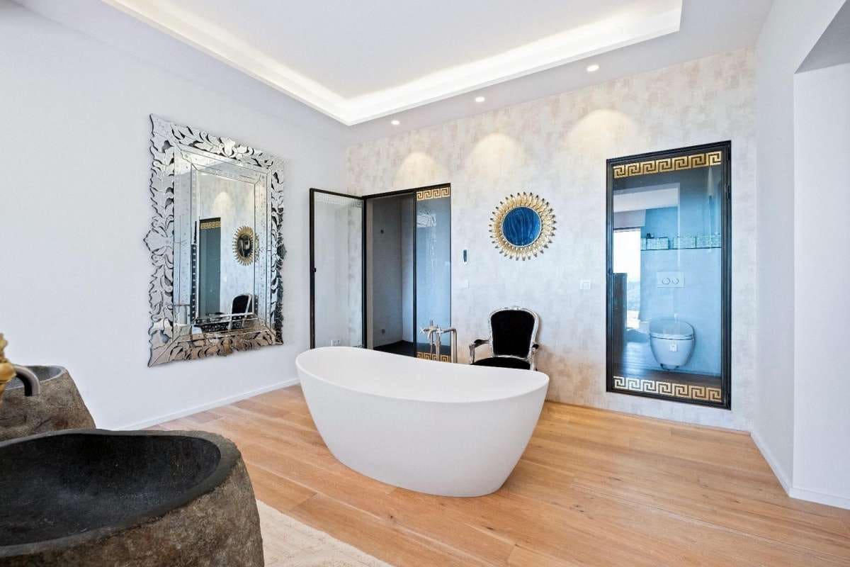 3 bedroom Villa for sale in Altea - € 1,099,900 (Ref: 9283579)