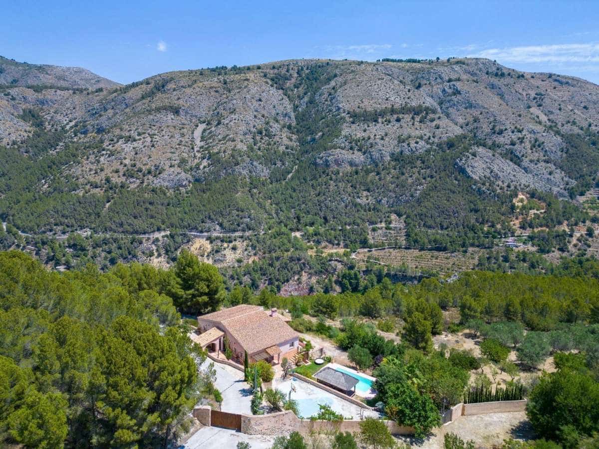 3 bedroom Villa for sale in Altea - € 1,099,900 (Ref: 9283579)