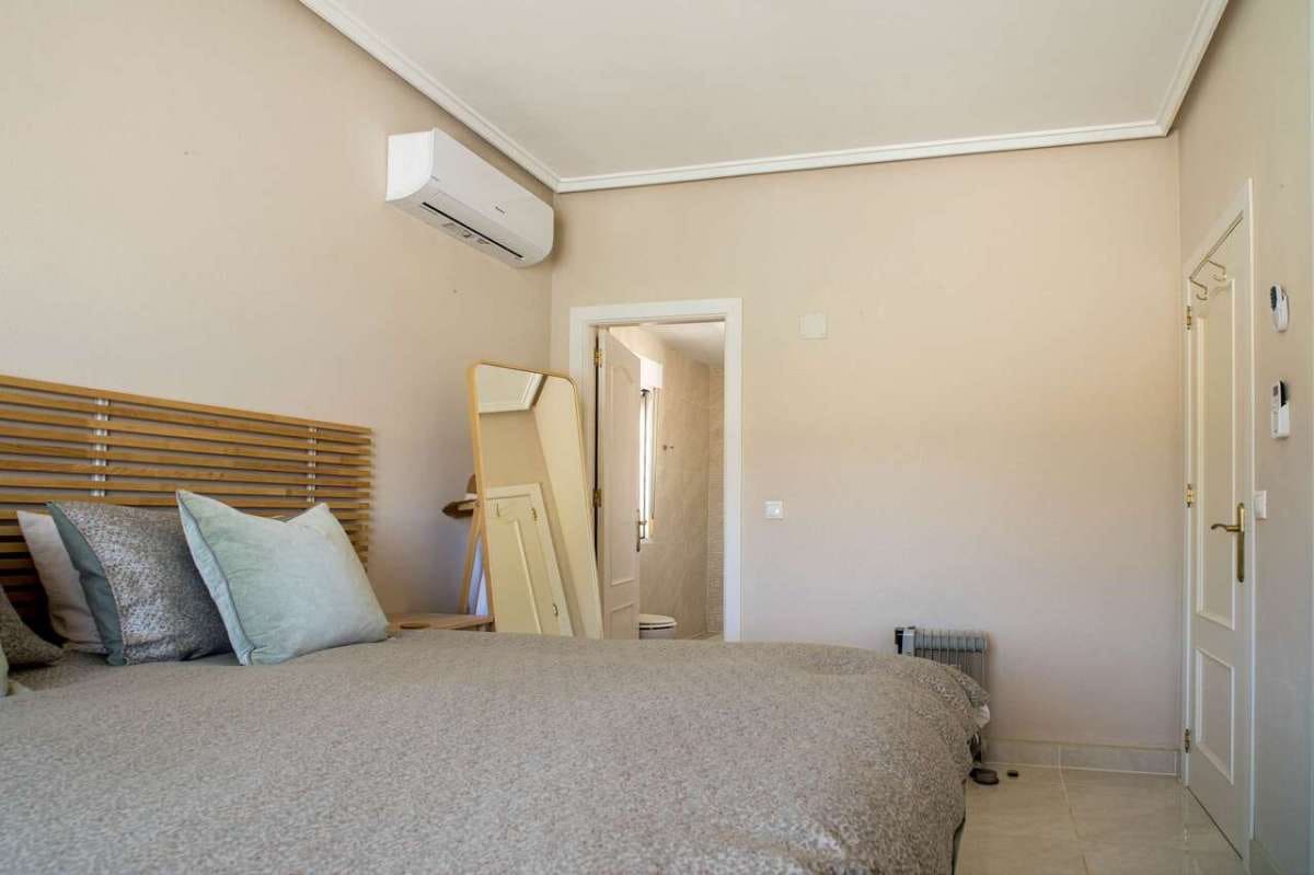 3 bedroom Villa for sale in Pinoso - € 349,995 (Ref: 9283586)