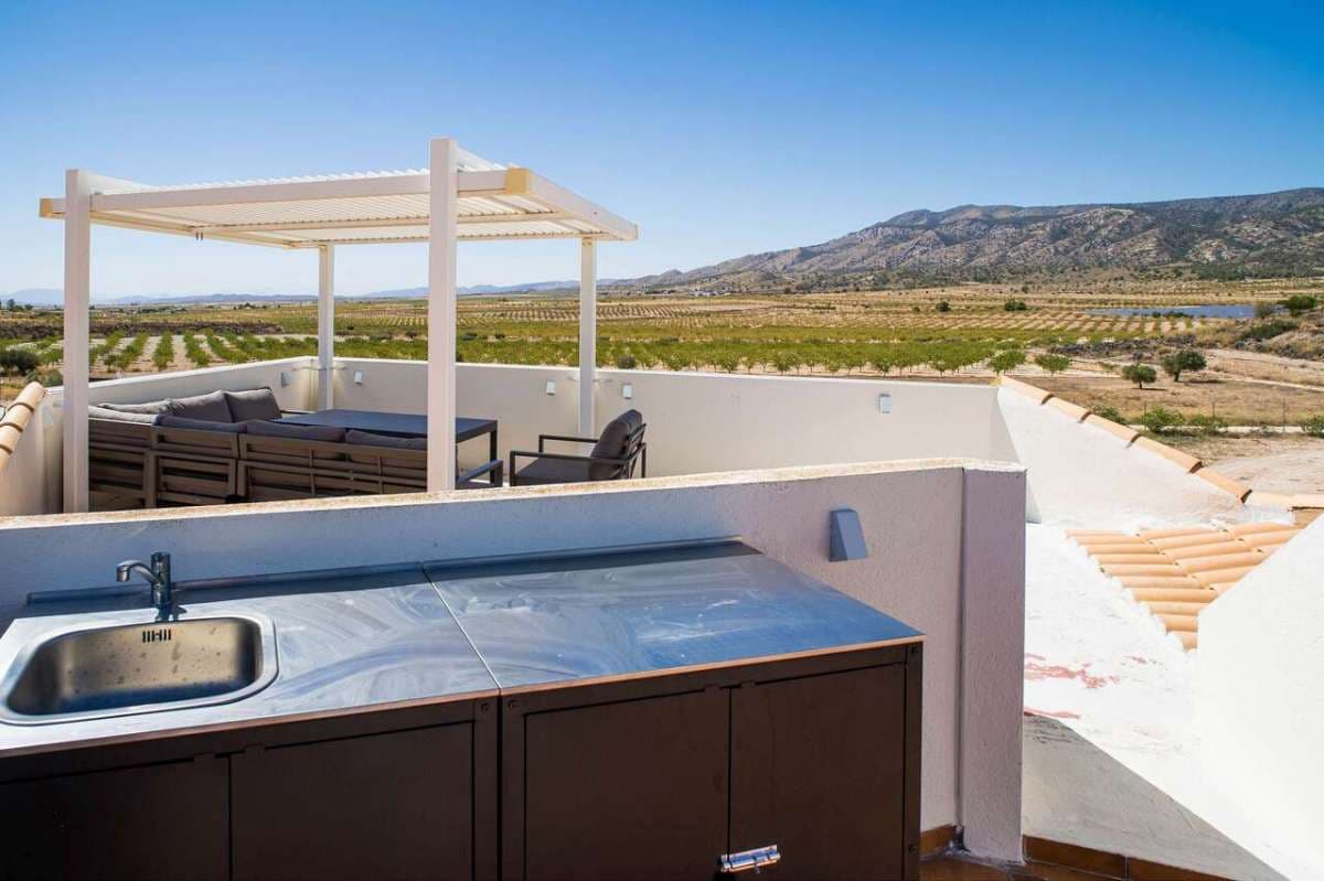 3 bedroom Villa for sale in Pinoso - € 349,995 (Ref: 9283586)