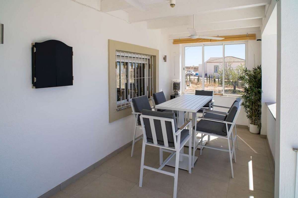 3 bedroom Villa for sale in Pinoso - € 349,995 (Ref: 9283586)