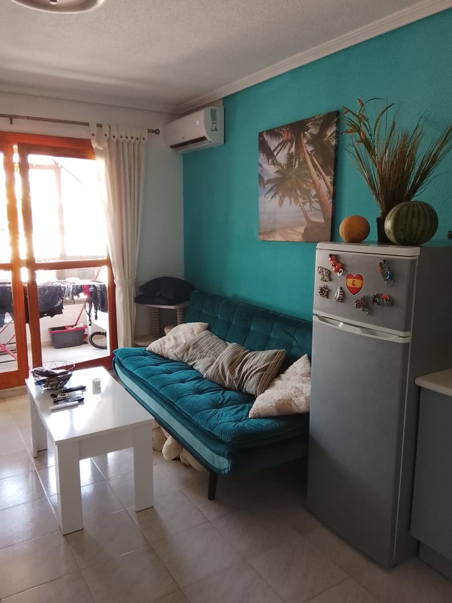 1 soveværelse Lejlighed til salg i Torrevieja - € 98.000 (Ref: 9283587)