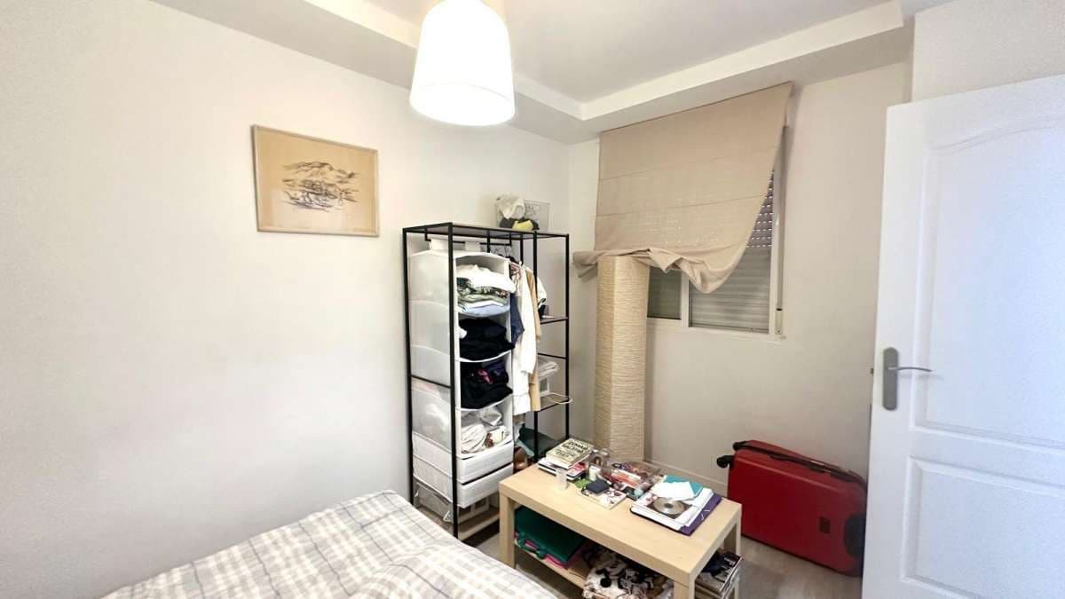 Apartamento de 2 habitaciones en Torrevieja en venta - 129.900 € (Ref: 9283589)