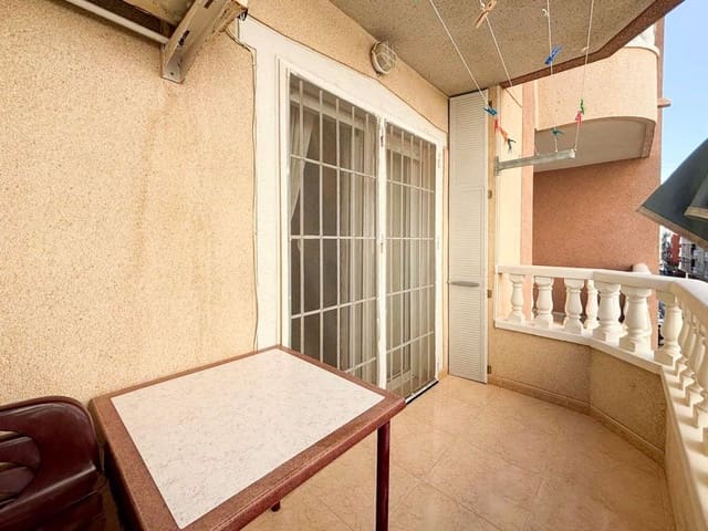 Apartamento de 2 habitaciones en Torrevieja en venta - 145.900 € (Ref: 9283597)