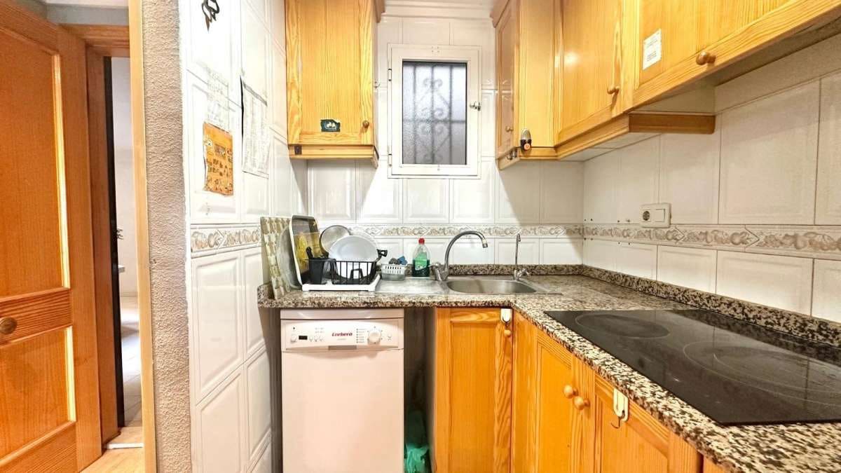 2 soverom Leilighet til salgs i Torrevieja - € 119 900 (Ref: 9283602)