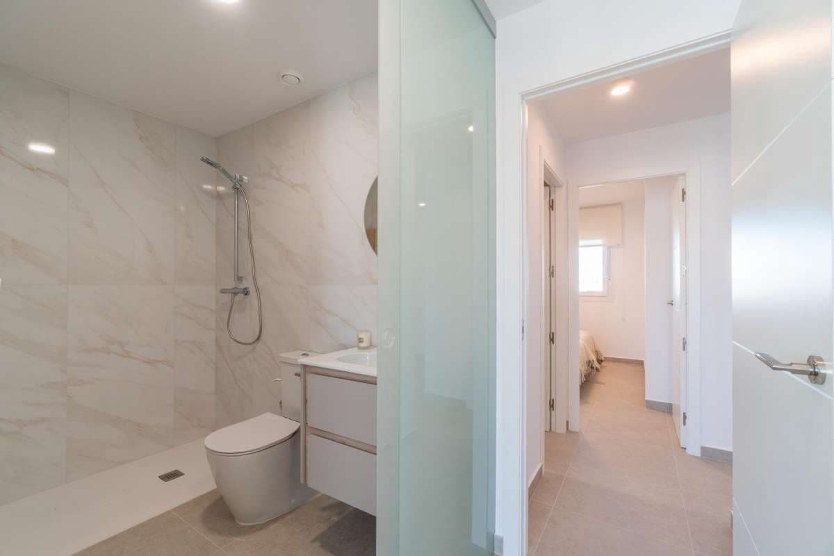 Apartamento de 3 habitaciones en Playa Flamenca en venta - 469.000 € (Ref: 9283848)