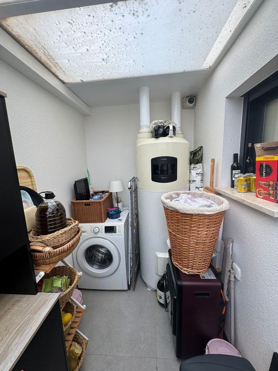 3 bedroom Apartment for sale in Guardamar del Segura - € 449,000 (Ref: 9283896)