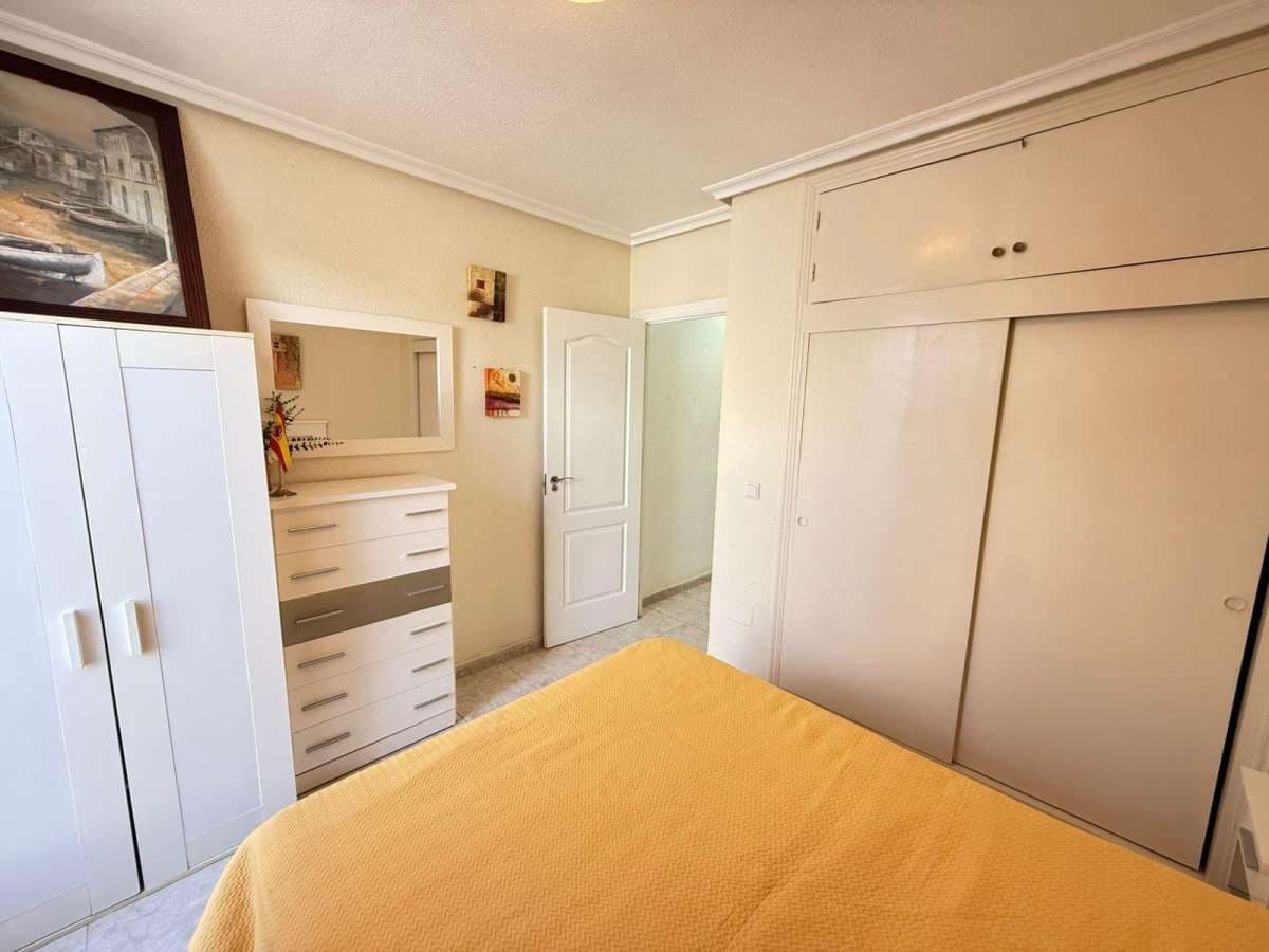 2 sypialnia Dom na sprzedaż w Torrevieja - 179 900 € (Ref: 9283897)