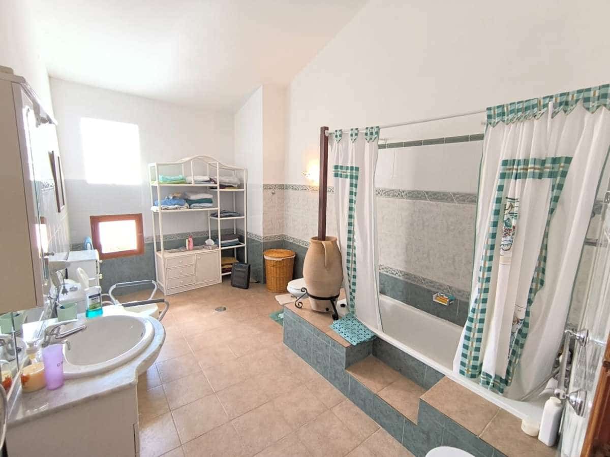 5 bedroom Townhouse for sale in Casas del Senor - € 169,995 (Ref: 9283898)