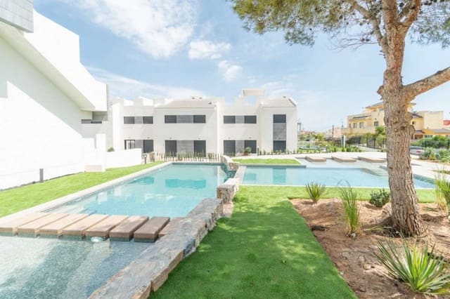3 soverom Leilighet til salgs i Los Balcones med svømmebasseng garasje - € 350 000 (Ref: 9283905)