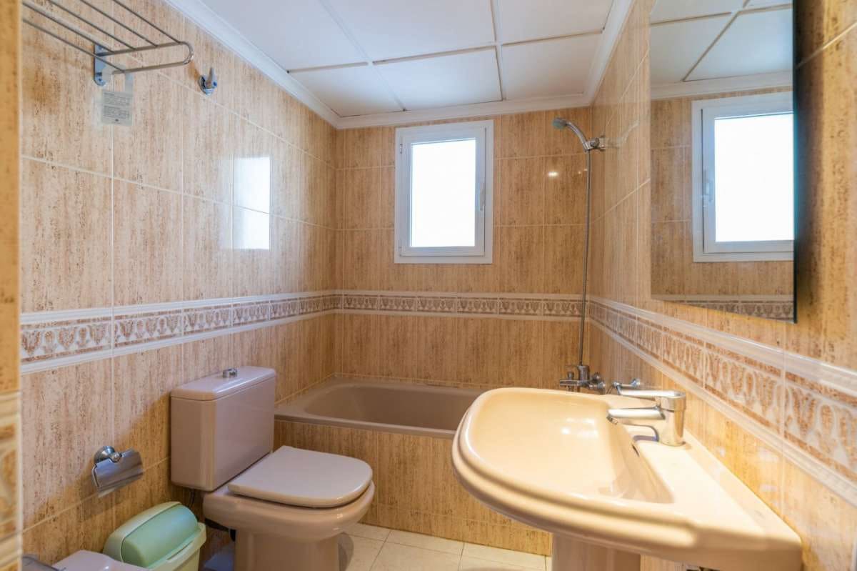 1 slaapkamer Appartement te koop in Alicante stad - € 175.000 (Ref: 9283911)