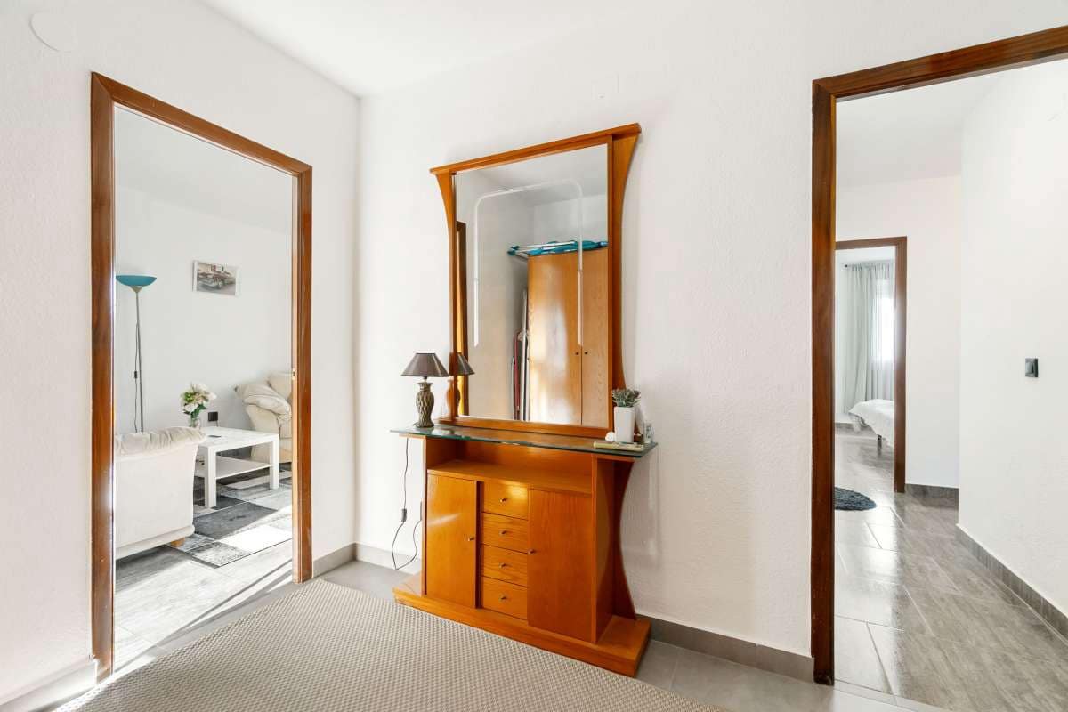 3 makuuhuone Huoneisto myytävänä paikassa Lo Pagan - 129 990 € (Ref: 9332881)