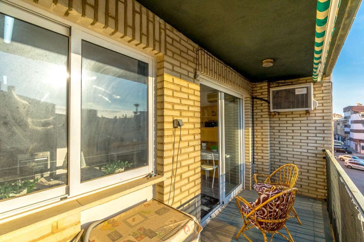 3 makuuhuone Huoneisto myytävänä paikassa Lo Pagan - 129 990 € (Ref: 9332881)