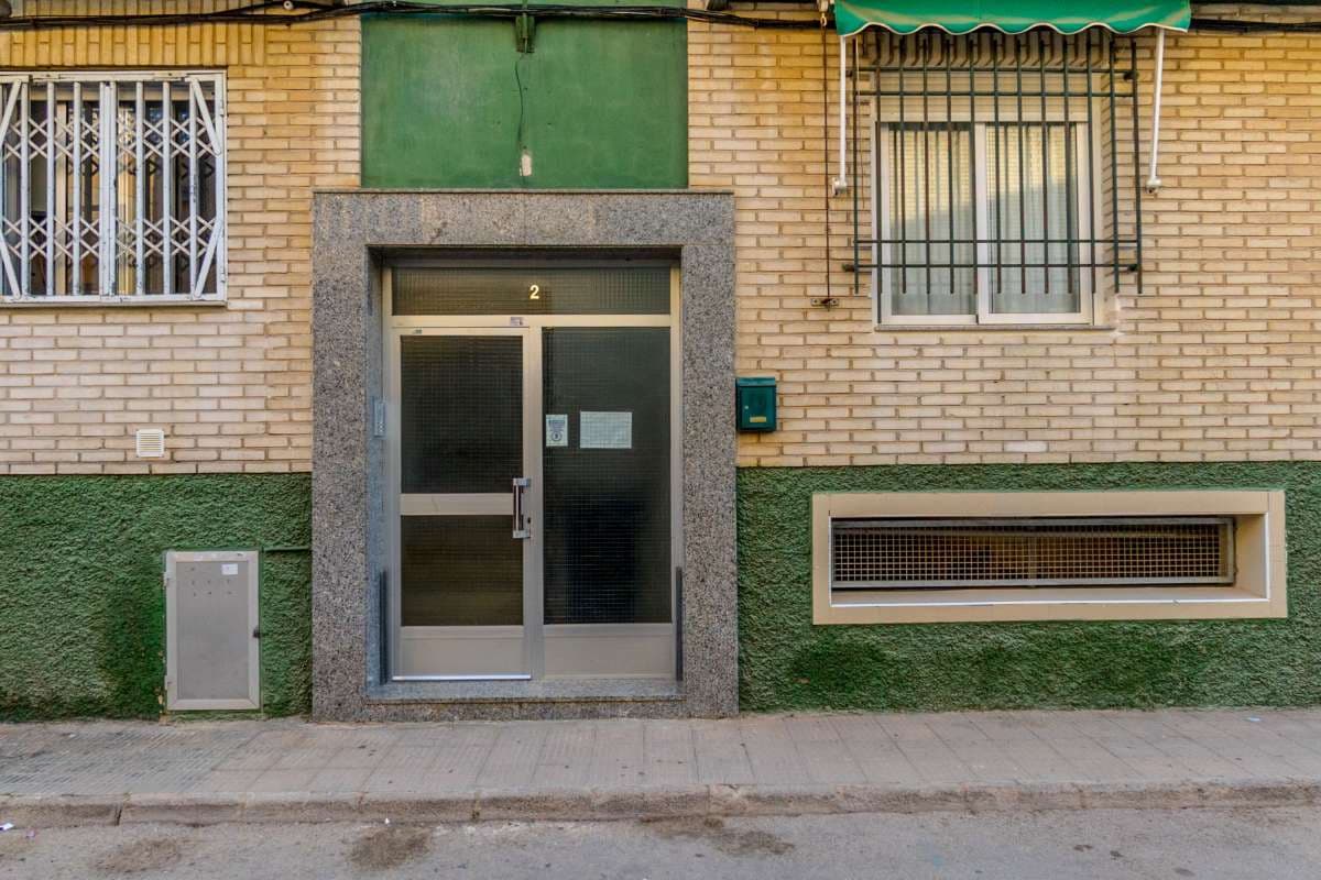 3 makuuhuone Huoneisto myytävänä paikassa Lo Pagan - 129 990 € (Ref: 9332881)