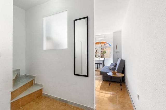 1 soverom Leilighet til salgs i Torrevieja - € 105 000 (Ref: 9389996)