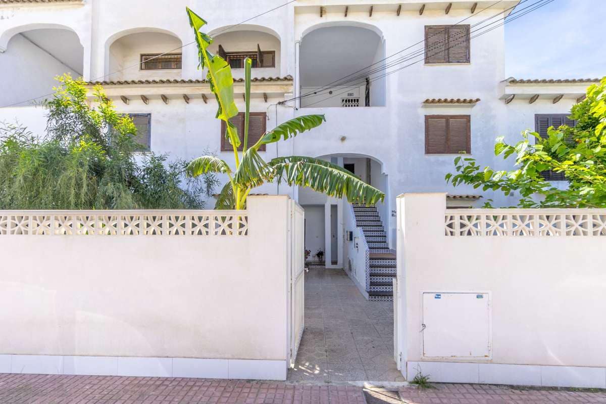 1 bedroom Apartment for sale in Torrevieja - € 110,500 (Ref: 9389996)